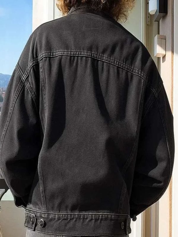 Renate Reinsve Sentimental Value 2025 Black Jacket