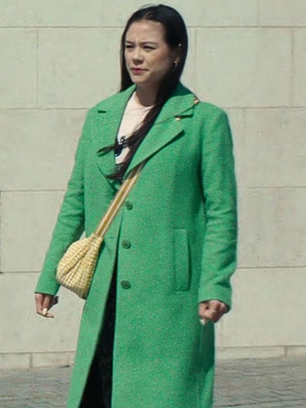 Clara Lioe Run Away S01 Katie Green Coat