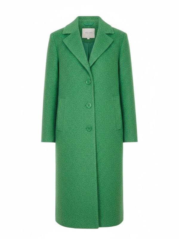 Clara Lioe Run Away S01 Katie Green Coat