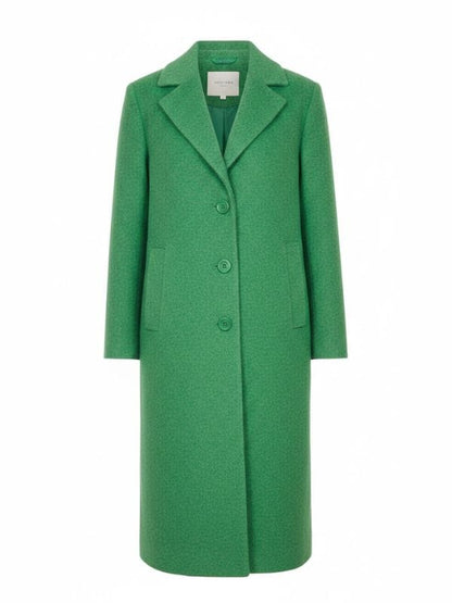 Clara Lioe Run Away S01 Katie Green Coat