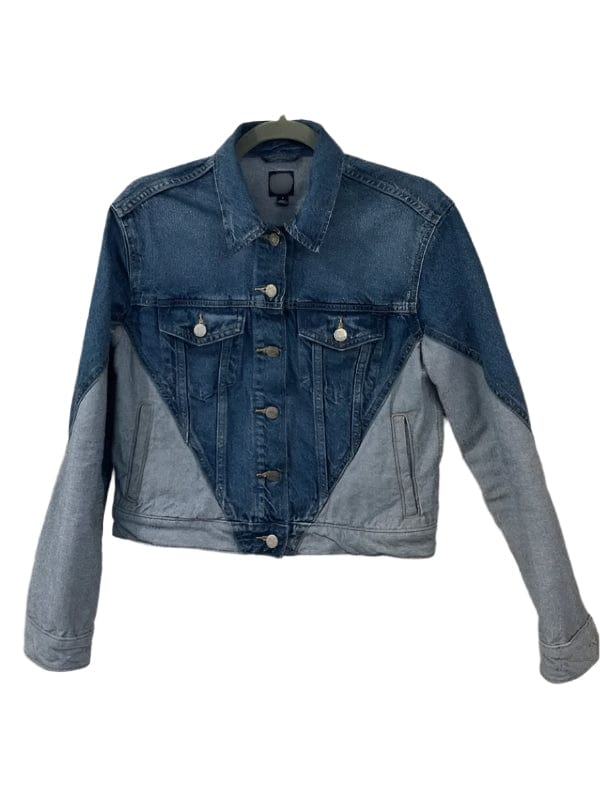 School Spirits S02 Claire Cahler Denim Jacket