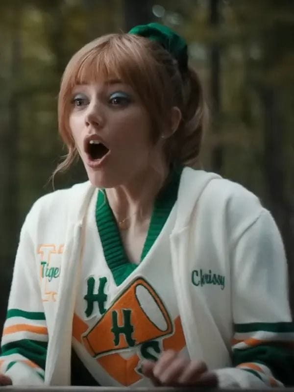 Stranger Things S04 Chrissy Hoodie White