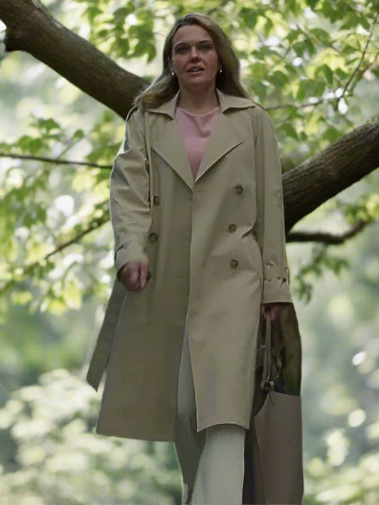 The Au Pair S01 Zoe Dalton Beige Coat