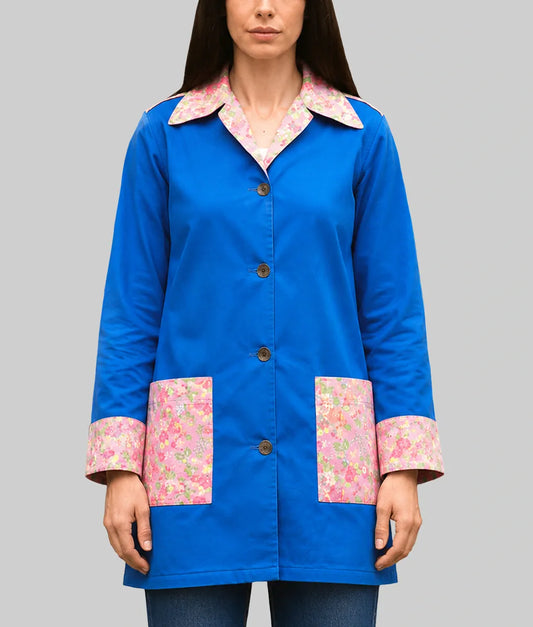 The End of Oak Street Anne Hathaway Blue Coat