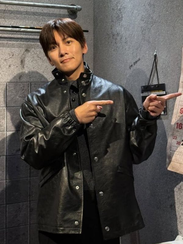 The Manipulated S01 Ji Chang-wook Leather Jacket Black