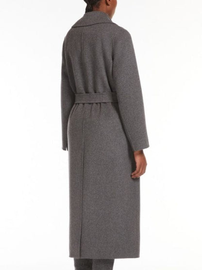The Night Agent S02 Catherine Weaver Grey Coat