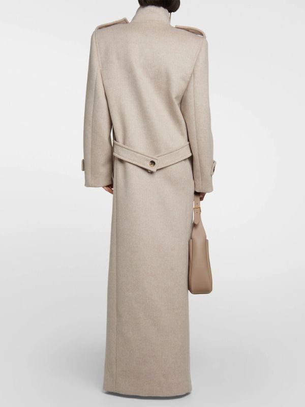 Lucifer The Sandman S02 Gwendoline Christie Beige Coat