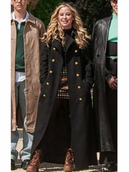 The Traitors US S04 Tara Lipinski Black Coat