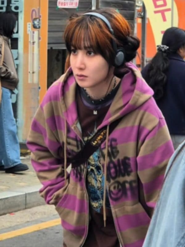 The Wonderfools 2026 Park Eun-bin Striped Zip up Hoodie