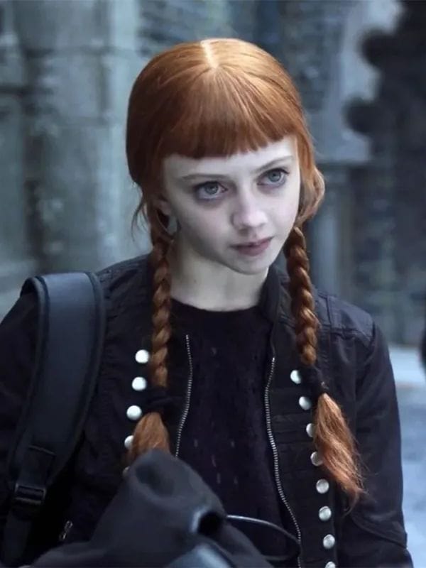 Wednesday S02 Evie Templeton Black Jacket